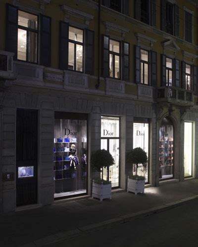 negozio dior via montenapoleone milano|Dior monte napoleone.